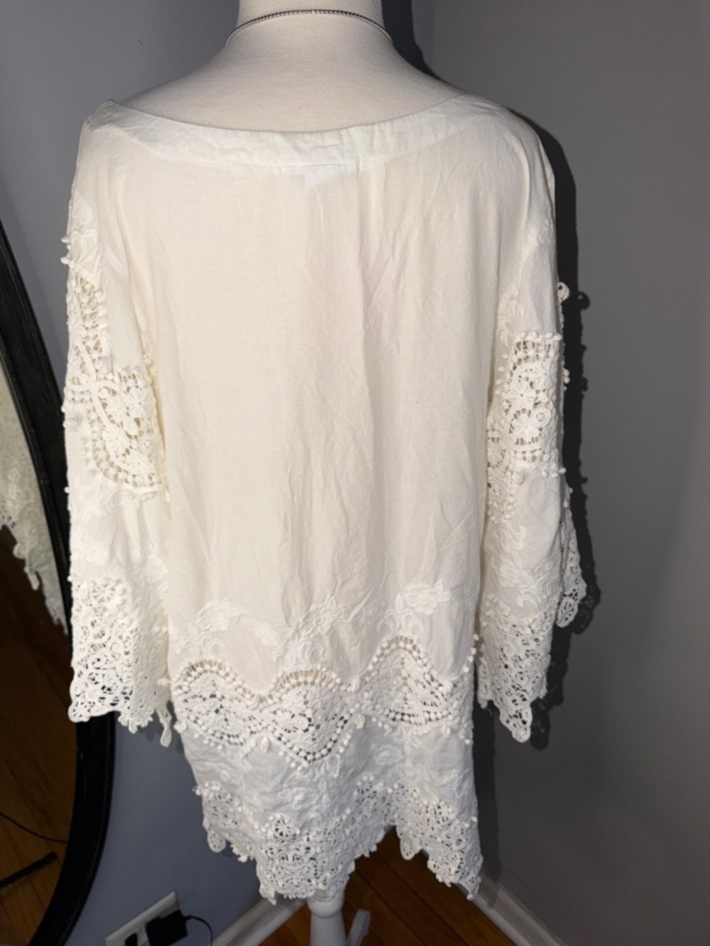 Eberjey white 100% Cotton Crochet-Trim tunic - Picture 6 of 7